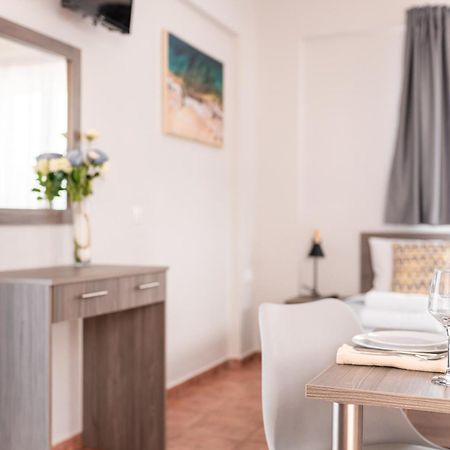 7 Rooms Gerani  외부 사진
